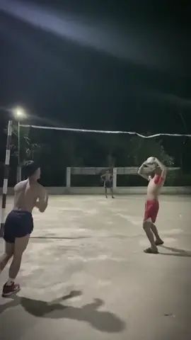 cố gắng từng ngày 💪🏐🏐❤️‍🔥#xuhuong #bongchuyenvietnam #damme #fypシ゚ 