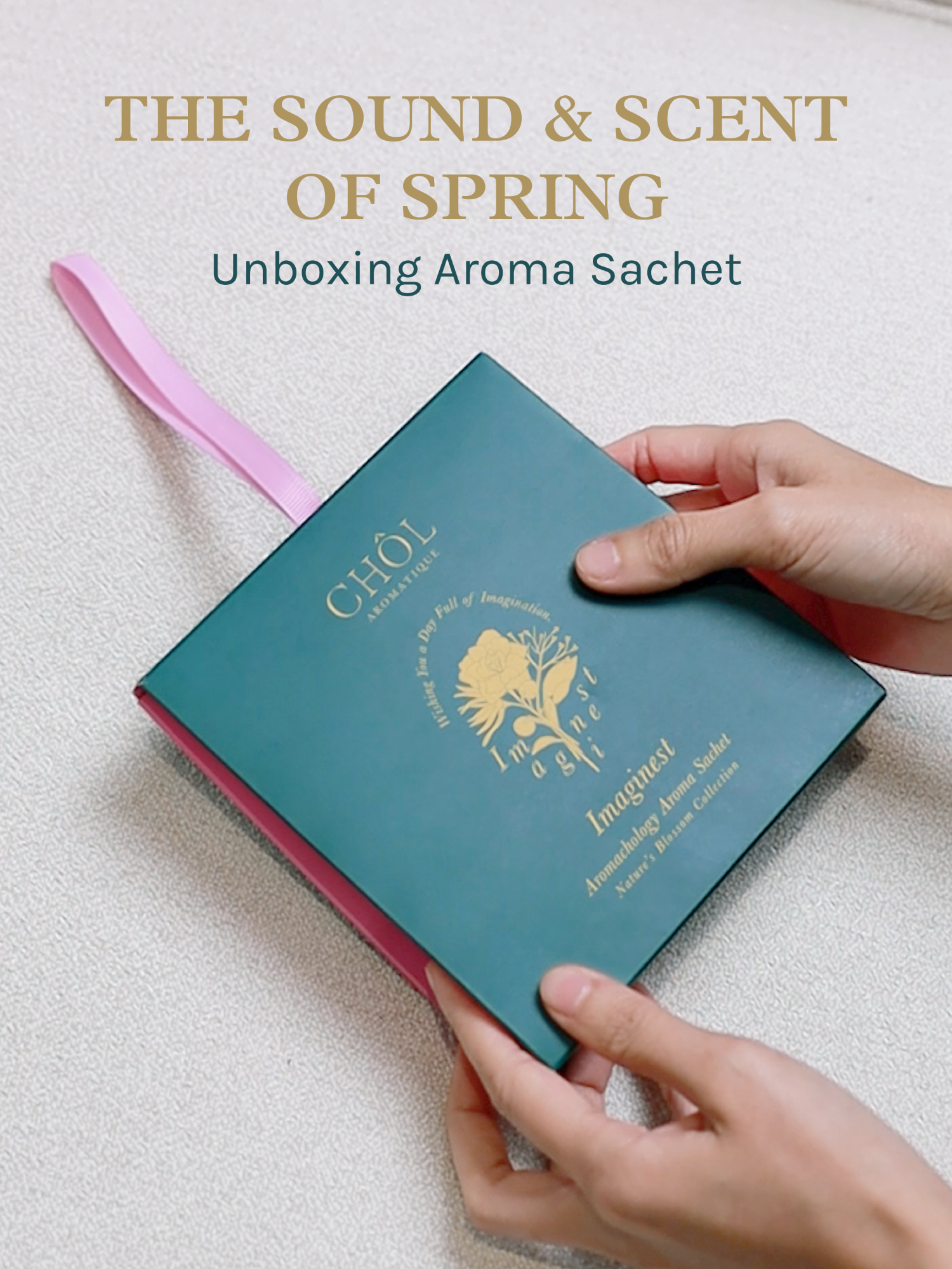 The Sound & Scent of Spring 🌸🎶 เปิดกล่องความหอมละมุนจาก Nature’s Blossom Aroma Sachet . พร้อมใช้งานทันที แค่ฉีก-ใส่-จัดให้สวย! ใช้ในตู้เสื้อผ้า ลิ้นชัก กระเป๋า หรือรถก็หอมผ่อนคลายยาวนาน 💼🚗 . กลิ่นจางเมื่อไร แค่เขย่าถุงเบา ๆ ก็หอมกลับมาอีกครั้ง ✨ เลือกกลิ่นที่ใช่: 🤎Greenspire 🩷Imaginest 💛Passiontree . ✨ ประกอบง่าย ใช้สะดวก เติมกลิ่นหอมให้ทุกพื้นที่ของคุณ A scent to remember. A moment to hold onto. 🌿 . #CHOLAromatique #SpringEnMemoire #BloomWithCHOL #GrowWithTheFlow #Aromachology #Sachet #Unboxing #ASMR #ASMRSounds #asmrbuilding #ScentBasedLifestyle #fyp
