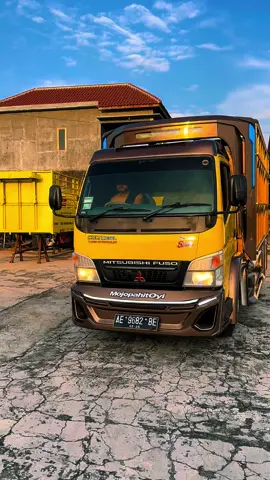 Sesuai harapan netizen #CapCut #cantermaniaindonesiacommunity #fypシ゚ #gemolongsragen #mojopahitoyi #senopati#senopatitruckingzone #anugrahmotorpurwodadi 