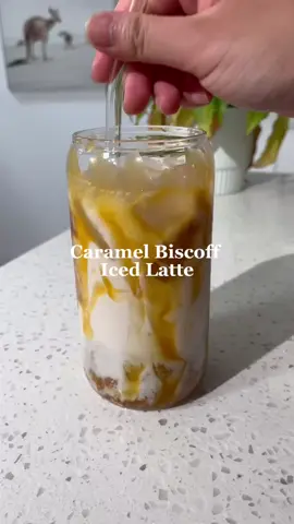 When you’re feeling a little EXTRA ✨ for your next coffee order… 🤤 Full recipe below! Ingredients: 250ml milk of your choice 1-2 shots of espresso 1 Tbsp Biscoff Spread 2 Biscoff cookies Drizzle of caramel topping Whipped cream Method: 1. Scoop biscoff spread and place inside at the bottom of the coffee cup. 2. Using the Fully Automatic Espresso Machine, make a latte with a touch of a button. 3. Add whipped cream to the cup. 4. Crush 1 Biscoff cookie and sprinkle on top of whipped cream. 5. Add 1 full Biscoff cookie to the top and enjoy. #biscoff #icedlatte #coffeemachine #coffeelover