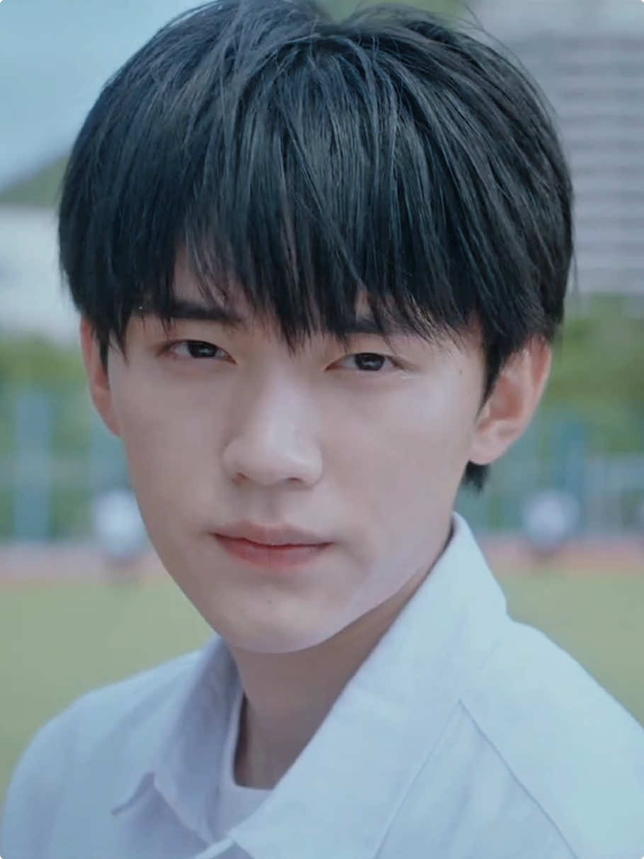 Seorang pria yang cemburu #cdrama #youaredesire #zhouyiran #zhuangdafei #TikTokTainment #BahasDrama 