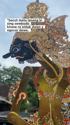 ojo kakean sambat. sing mumet ora mung dapuranmu tok 🤣🤣