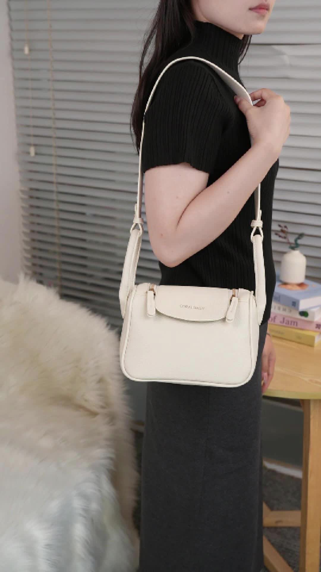 Tas Boston elegan dengan harga terjangkau, datang dan beli sekarang. #taswanita #shoulderbag #coraldaisy 