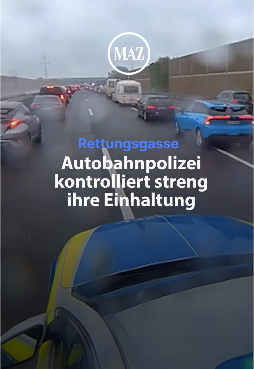 Nicht gebildete oder frei gehaltene Rettungsgassen sind der Polizei ein Dorn im Auge, denn sie können - wenn bei einem Unfall jede Sekunde für die Rettungskräfte zählt - zum Tod eines Menschen führen. Daher werden empfindliche Strafen bei Verstößen fällig. #polizei #autobahnpolizei #rettungsgasse