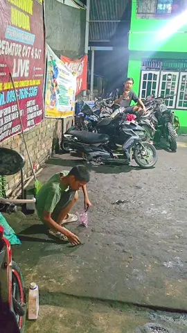 semoga rejeky kita selalu lancar aamiin