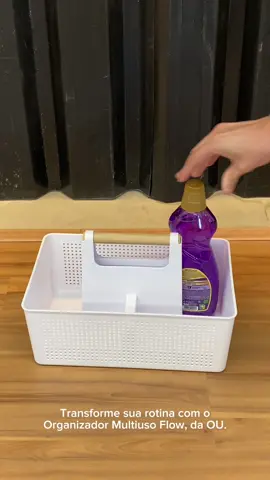 Organização com estilo? Temos! O Organizador Multiuso Flow 8L da OU é perfeito pra deixar sua lavanderia, home office ou até o banheiro em ordem, e com muito mais charme. Com alça de bambu e divisória interna, ele é o tipo de item que você nem sabia que precisava… até ter um! 👉 Garanta o seu e transforme sua rotina agora mesmo! #DicaDoDia #OrganizaçãoInteligente #CasaPráticaEChique