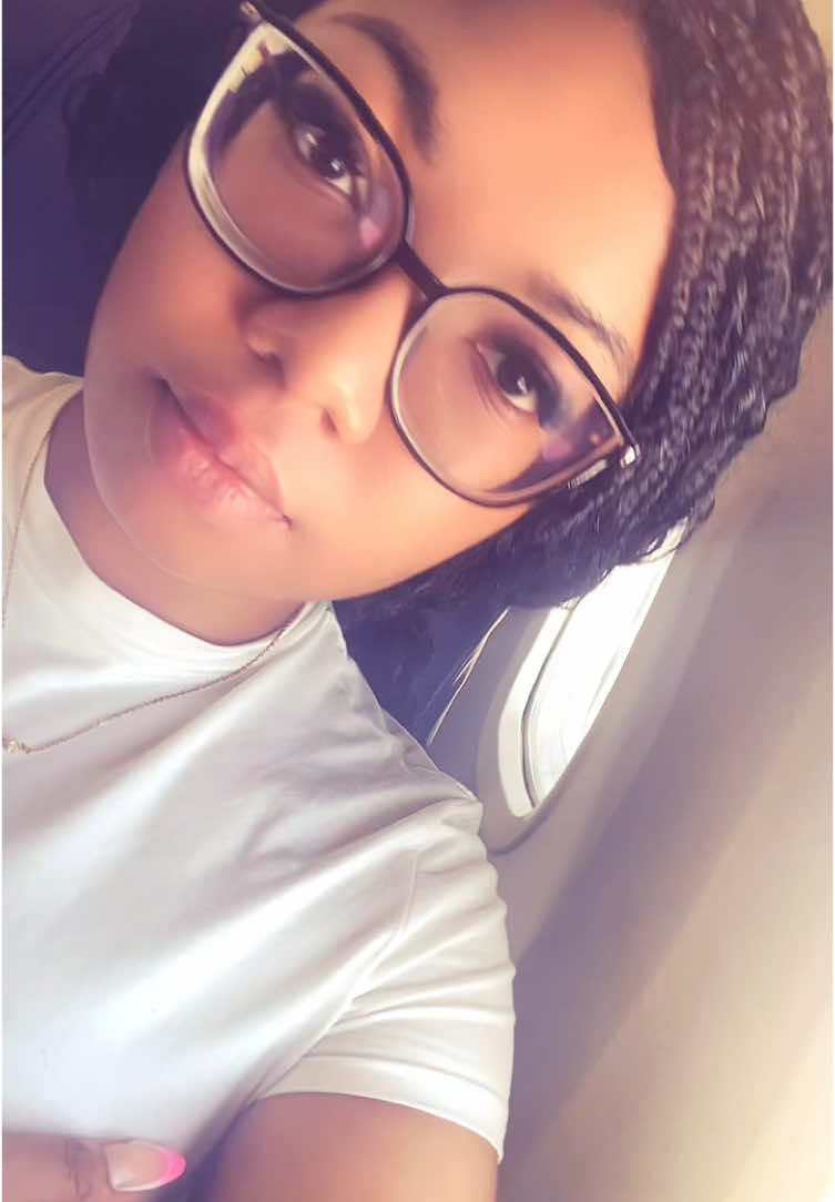 💋 #fypp #flights #viraltiktok 