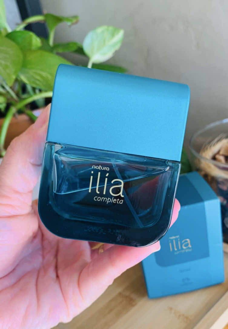 Ilía Completa uma fragrância fresquinha e que projeta muito. #iliacompleta #natura #ilia  @Consultoria Natura e Avon  @Naturabr 