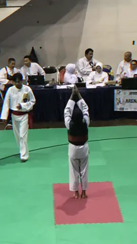 fyp nya dong kaka #fyp #viral #capcut #jedagjedug #pencaksilat 