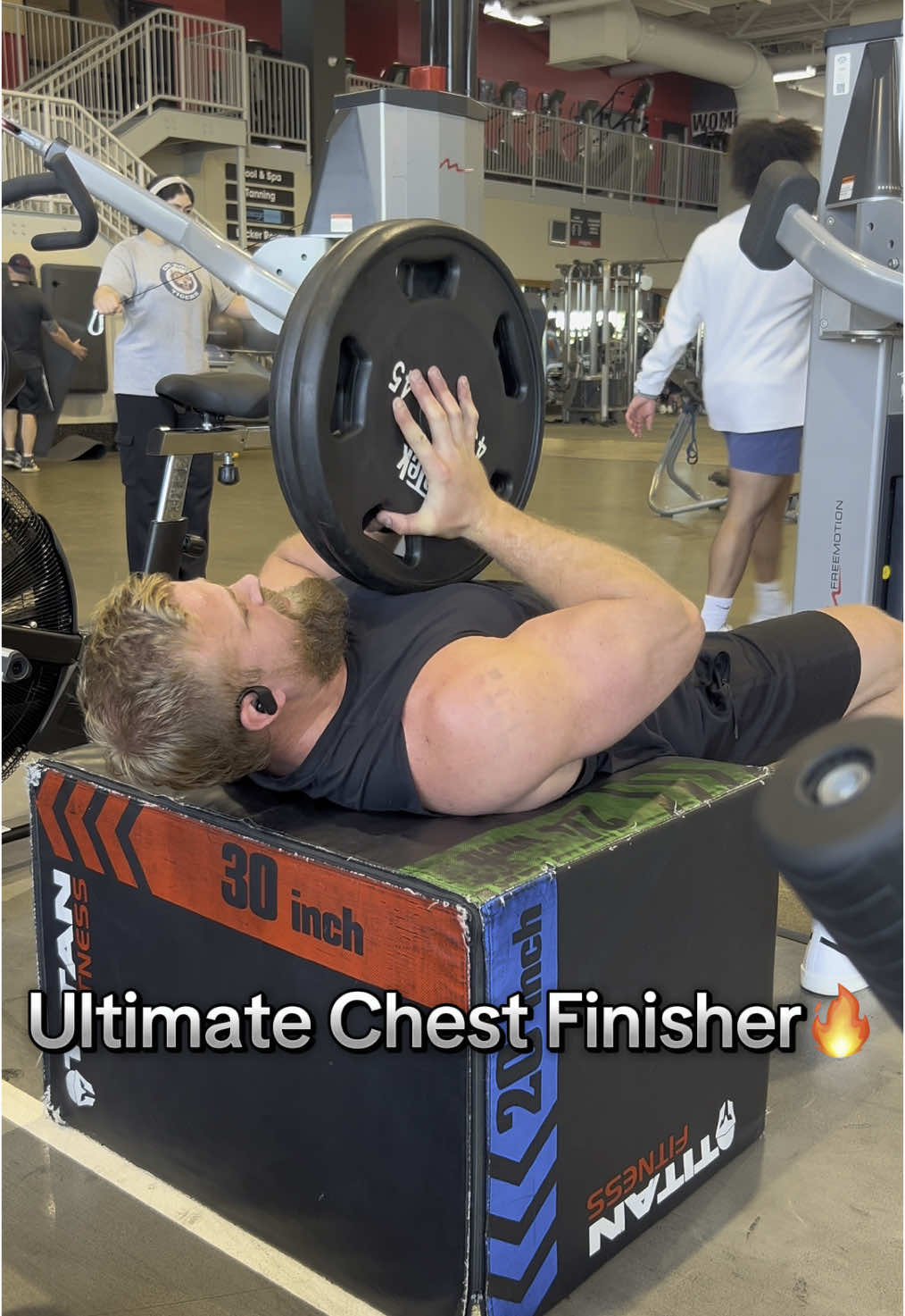Ultimate Chest Finisher💪🏽  #chestday #transformation #bodybuilding #bodypositivity #bodybuilder #arm 