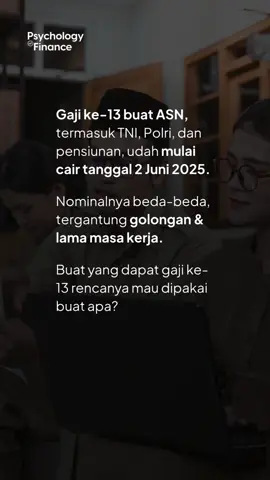 Gaji ke-13 buat ASN, TNI, Polri, dan pensiunan mulai cair 2 Juni 2025!  Besarnya beda-beda, tergantung golongan & lama kerja. Rincian Gaji ke-13 ASN 2025: • ≤10 tahun: Rp4.907.700 • 10–20 tahun: Rp5.347.400 • >20 tahun: Rp5.861.500 Gaji ke-13 ini udah termasuk gaji pokok, tunjangan keluarga, jabatan, dan kinerja. #GajiKe13 #ASN2025 #BeritaEkonomi #TunjanganASN #KeuanganNegara #InfoASN #PNSUpdate #GajiASN #TNI #Polri #Pensiunan #GajiCair 