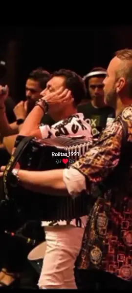Amantes Inocentes #binomiodeoro #fypシ゚ #vallenatosdeoro #vallenato #vallenatoromantico 