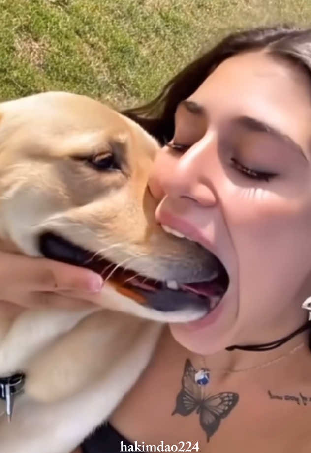 Dog 🐕 🤣🤣#DogsOfTikTok #dog #dogs #viralvideos #trendingreels #viralreels 