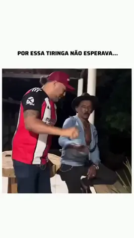 Tiringa caiu direitinho na armadilha  #memes #tiringa #tiringa_comedia_selvagem #tiringaoficial #piada #piadas #sorrir #trolagem #rindo #alegria #charlesetiringa