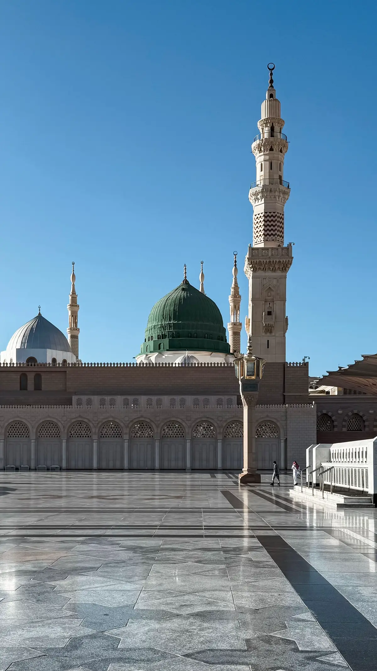 المدينة أجمل رحلة 🤍 #explore #المدينه_المنوره #madina #fyp #اكسبلور #قباء #السعودية 
