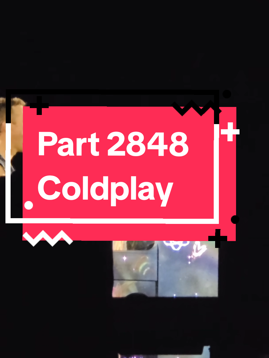 Seoul felt every word Rosé sang. The crowd was mesmerized. 😲 #coldplayseoul #coldplayapt #coldplayrose #coldplayconcert #musicofthespheresworldtour #coldplaylive #howtobepositive 