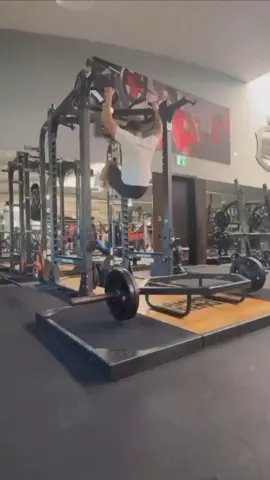 🤯🤯🤯 #gym #trainning #Fitness #meme #IA #caidas #humor #dolor #pullups #backday 