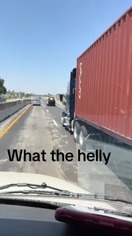 #wthelly 