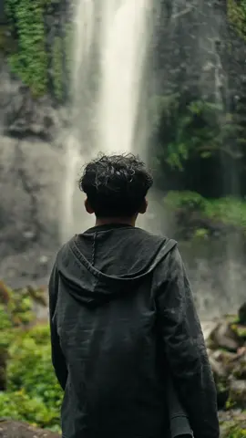 Bukan sekedar healing🍃 #cinematic #waterfall #westjava #fyp 