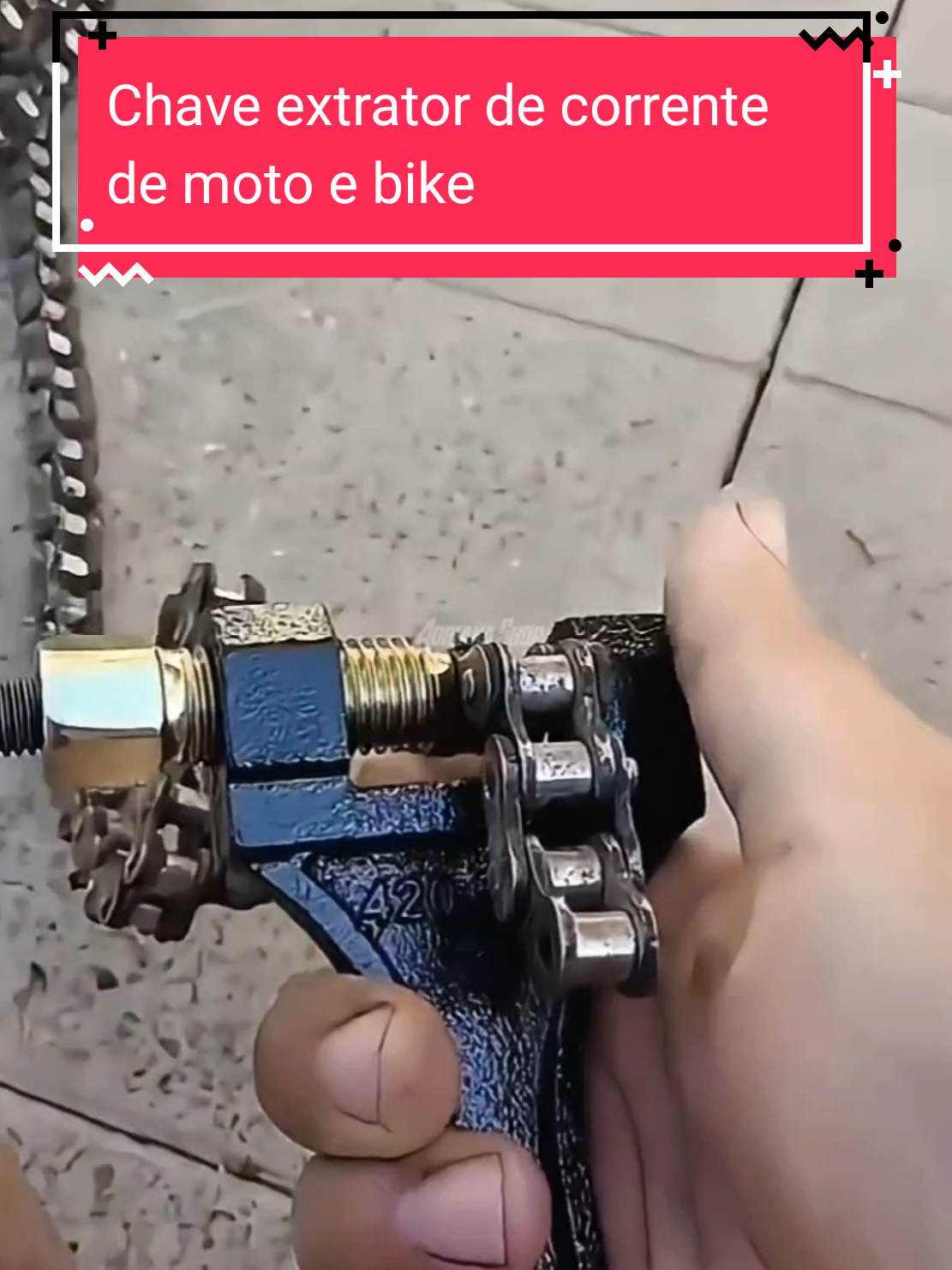 Chave extratora de corrente 2 em 1 moto e bike. Praticidade, economia e segurança na palma da sua mão! #motos #bike #motociclista #ciclismo #bicicleta #motoboy #moto #ferramentas 