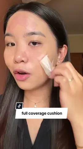 yang punya jerawat pasti tau sesusah apa covernya 😩 harus cari cushion full coverage gini 