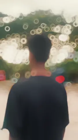 উড়িয়ে দিলাম ঝড়া পাতার শোক 🙂