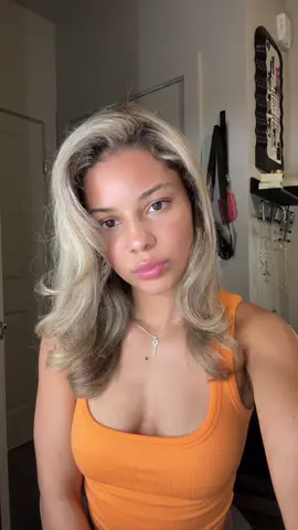 Draft bc I need my hair done 😒#blowout #blonde 