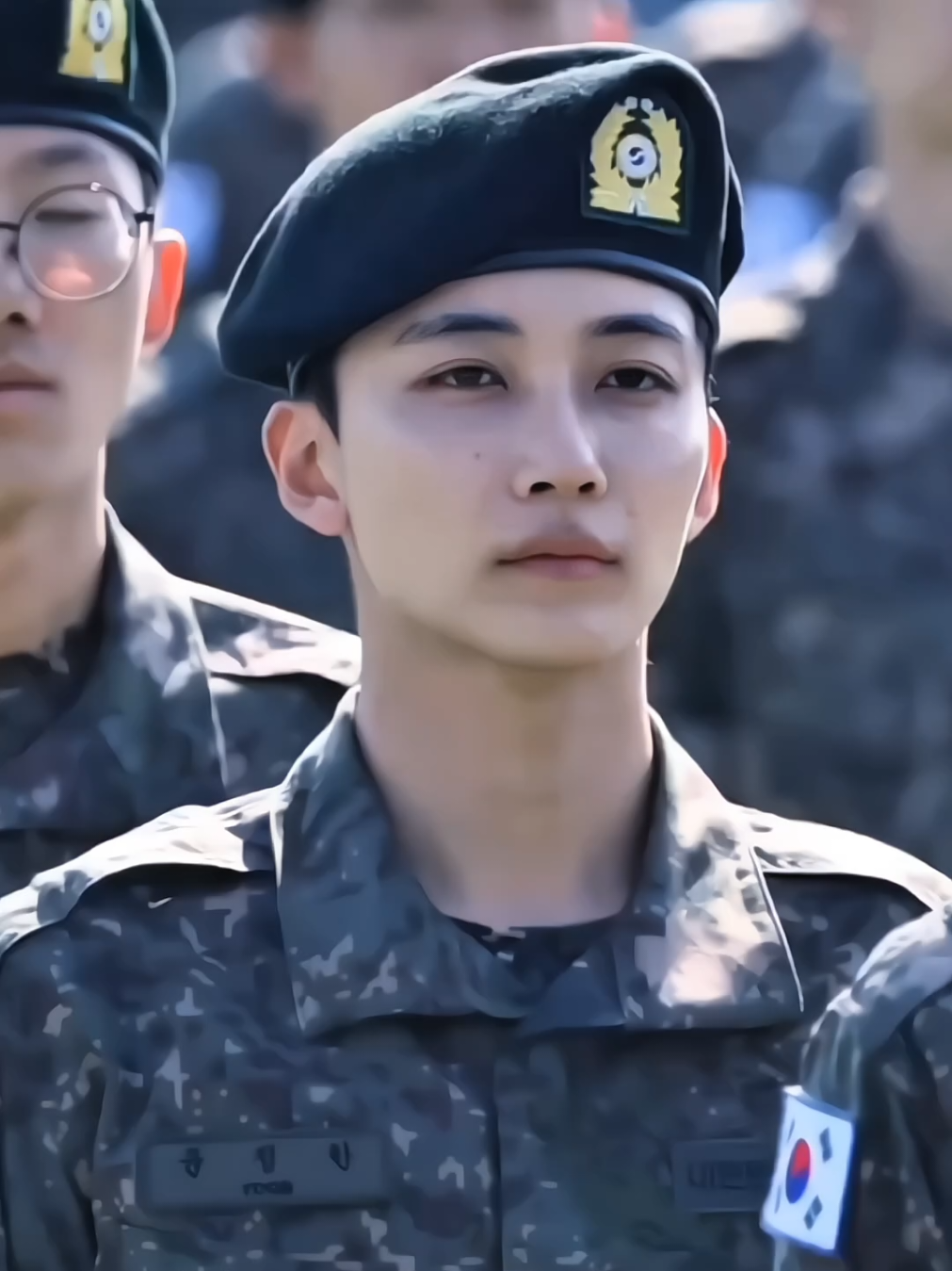 jeonghan abdi negara real jadi mleyot se mleyotnya😭🫶🏻✨️ #jeonghan #jeonghanseventeen #seventeen #seventeen17_official #fyp #foryou 