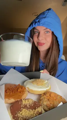 CRAVE COOKIES TASTE TEST asmr style 🍪🫶🏼 This week’s flavors were so fun!! Full video is posted to my TikTok & YouTube! #cravecookies #cookieasmr #crunchyasmr #gourmetcookies #crumblcookies #cookieswithmilk #Foodie #sweettreat #dessertmukbang #chattymukbang #cookiesoftiktok #asmrfood 