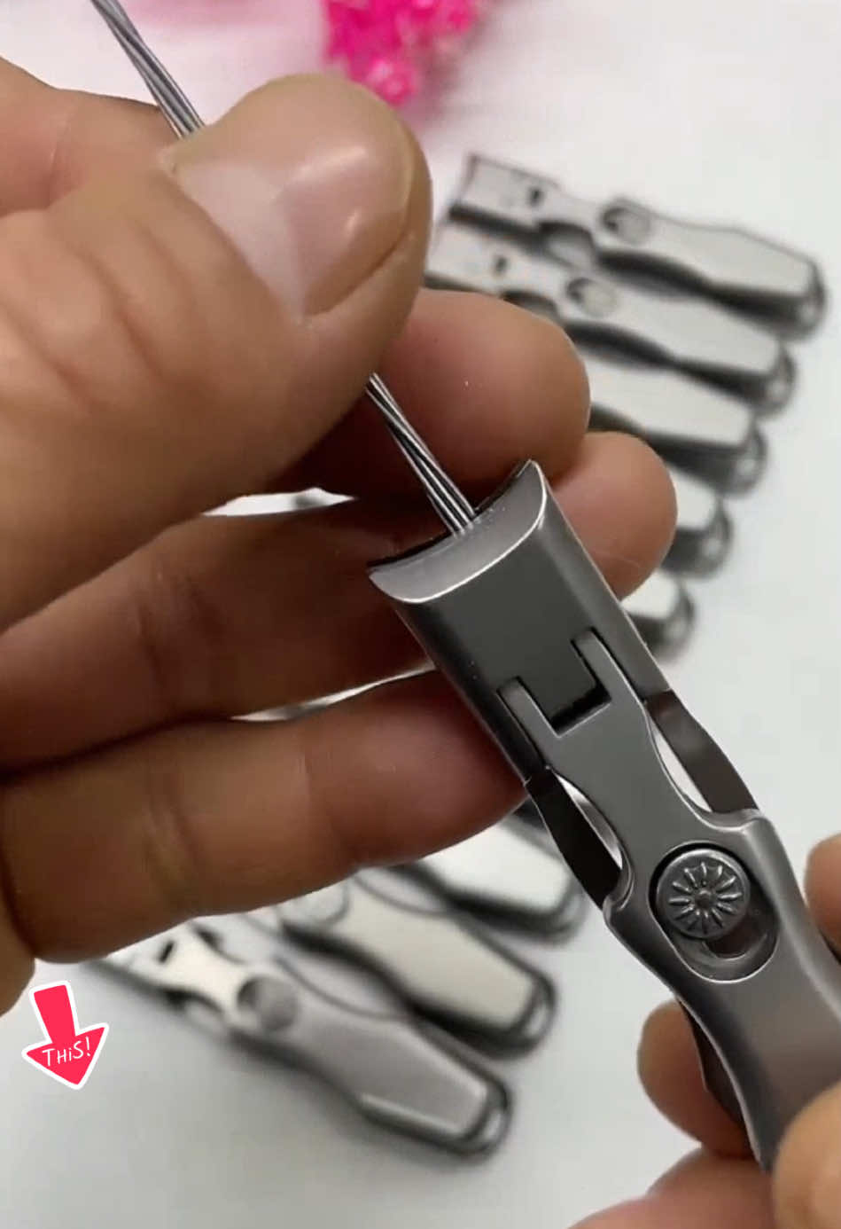 Sharp and good looking nail clippers.quick trimming of any nails! easy carrying on the go! #nails #clippers #gift #tiktokmakemebuy #tiktokmakemebuyit #fyp #foryou #manicure #amazonfinds #goodthing #nailclippers #ingrowntoenailremoval #ingrownnail #alatingrownnail #ingrownnail😢😰 #ingrowntoenail