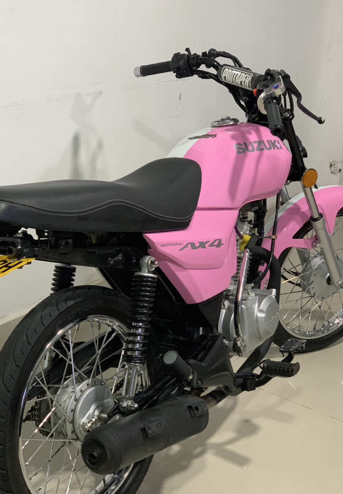 PARCHATE ✌🏽🚀🏁 #Ax4  #suzuki  #barranquilla  @Solomelos  @leito’papel 🔥🎮 #motoscolombia  #lapampara  #larosablanca  #paratiiiiiiiiiiiiiiiiiiiiiiiiiiiiiii 
