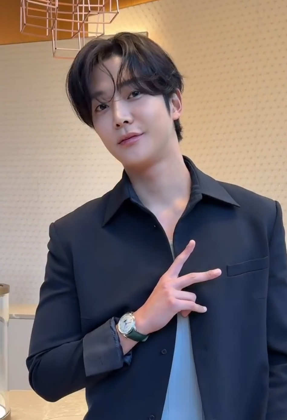 🗞️Today,Rowoon attended the grand opening of Vacheron Constantin's flagship store 😳😳😳😳😳  #로운 #ROWOON #ロウン #โรอุน #ขึ้นฟีดเถอะ 