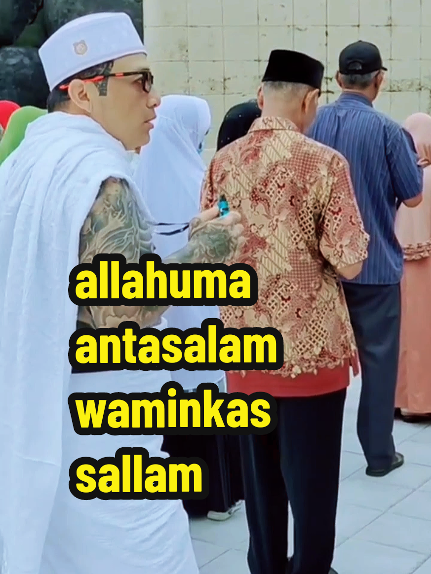 lurah hoho ibadah haji #lurahhohonaikhaji #lurahhohoibadahhaji #kadeshohoalkaf #kadesviral #paklurahhohoalkaf058 #paklurahhohonaikhaji #paklurahhoho #brammasta46 