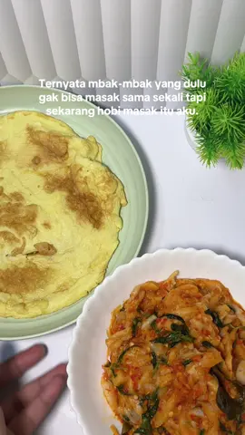 • Tumis Jamur Pedas Kemangi • Bumbu marinasi jamur • Air panas • Garam (Marinasi 15-20 menit lalu peras) Bumbu Halus • Bawang merah • Bawang putih • Cabai merah keriting • Cabai rawit merah • Kemiri • Tomat Bahan dan Bumbu Tambahan • Jamur tiram • Kemangi • Daun jeruk • Air • Gula  • Garam • Lada bubuk • Kaldu bubuk • Saos tiram #jamurtiram #kemangi #resepsimple #reseptiktok #info #idemasak #idemasakan #idemasak #masakansimple #masakanrumahan #masakdirumah #fyp #masakmasak 