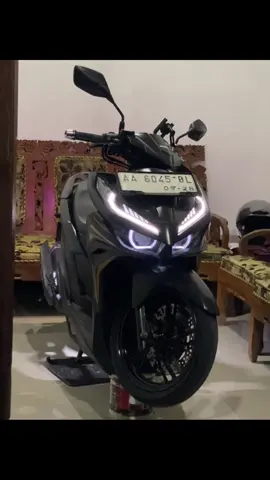 Fb mulu naon #vario #vario125 #variomodifikasi #ogahjinjitstyle #ogahjinjitstyle🔥 #vario125new #varioproper #properstyle #fyp #xybca #masukberanda #foryou 