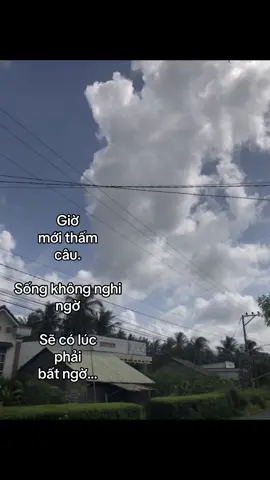 bất ngờ !!#xuhuong #abcxyz #caphay #caption #xuhuongtiktok #livephoto #buon 