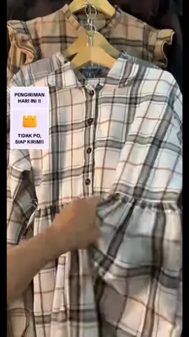 Kemeja ruffle flanel kekinian/ Kemeja flanel wanita terbaru #bajuwanitakekinian #viraltiktok  #belilokal #tiktokshop  #viralvideo #foryou  #bajumurah #viral #fypシ 