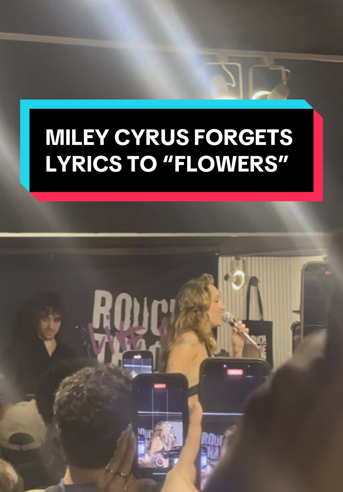 Miley Cyrus needed some help from the crowd to remember a lyric from her smash hit, “Flowers.” 🤣💐