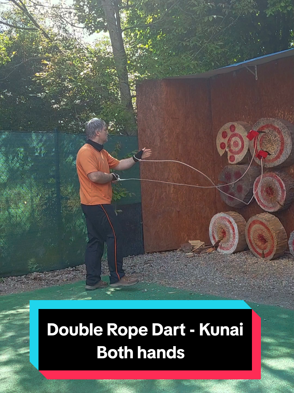 #old_west_brain #kunai #ropedart #fyp #skills #targets #knifethrowing  #martialarts  #rare #slovakia 