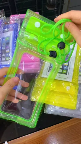 Túi đựng điện thoại di động để đi bơi chất liệu nhựa pvc cao cấp chống thấm tốt #tuidungdienthoaichongnuoc #tuidungdienthoai#tuidungdienthoaidibien #tuidungdienthoaidiboi #xuhuong #viral #fyp 