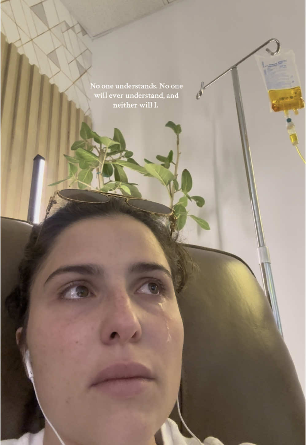 To be honest, this is unfair. I try to be tough and strong and think there’s a reason behind this illness but in reality it stings. It’s painful. It makes me question everything. I don’t deserve this. #fyp #lymedisease #chronicillness 