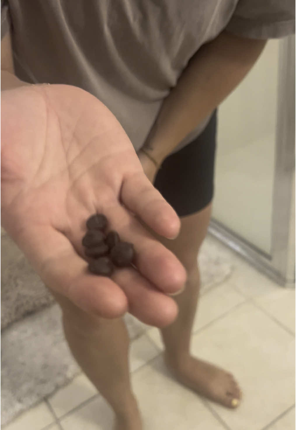 Nothing like a little weigh in snack🍫😂 #fit #fitmom #miamiswimweek #sportsillustrated #sportsillustratedswimsuit #swimweek #mom #moms #BestFriends #boymom #healthy #momlife #momtok #getskinny #skinny