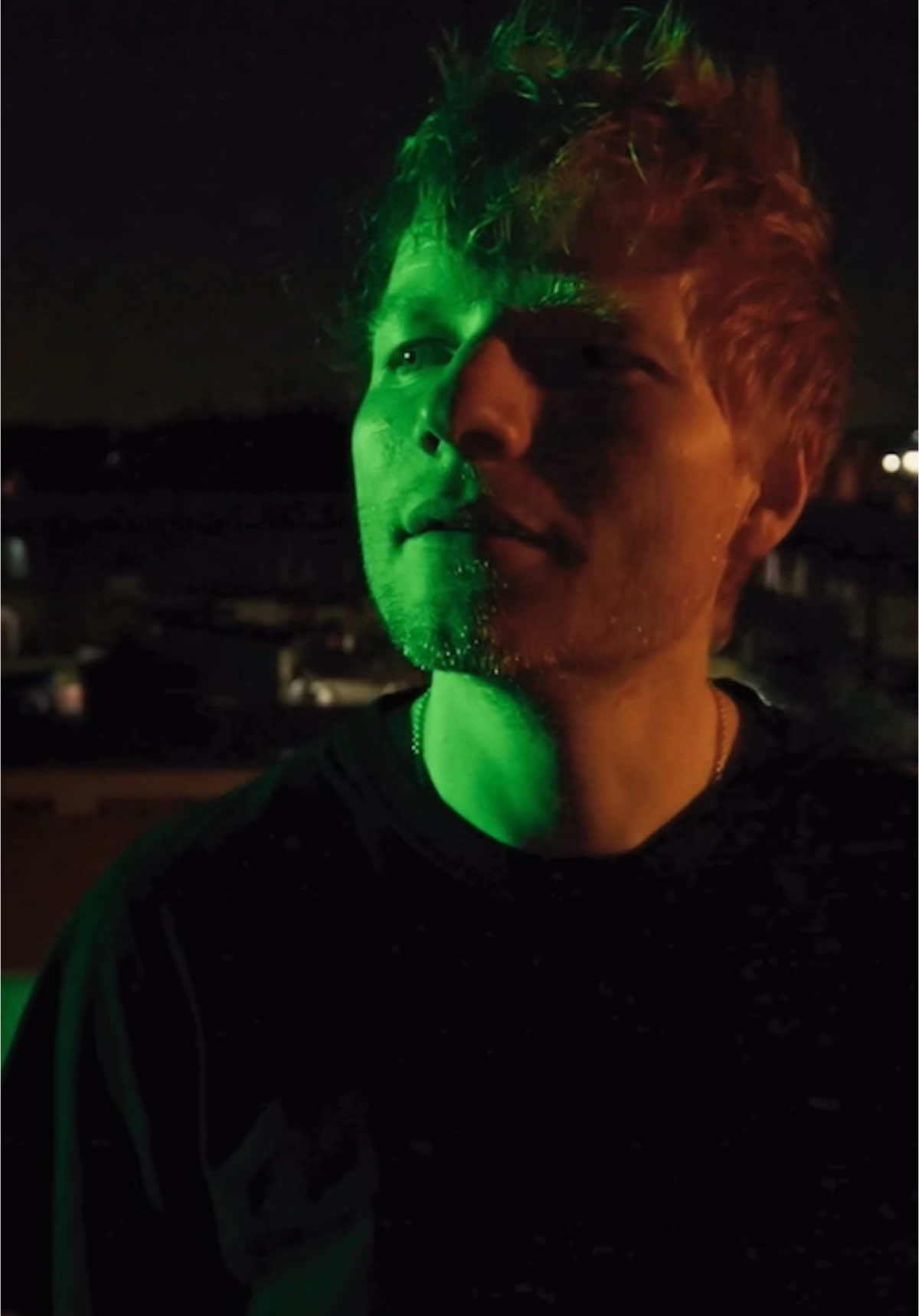 Now this is how you do a side quest beautifully @Ed Sheeran can’t wait for the full album #edsheeran #arjitsingh #sapphire #play