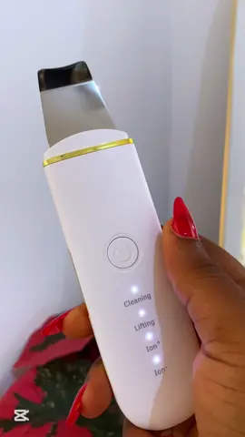 Exfoliate, cleanse & glow, One device. Endless skin benefits. Now at 40% OFF + FREE DELIVERY