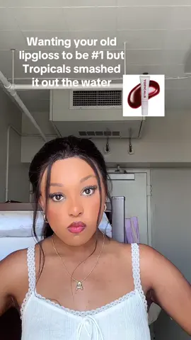 Tropicals giving the perfect summer lipcolor again!  #shop #tropicals #summercolors #lipgloss #affliate #darkskinlipcombo 