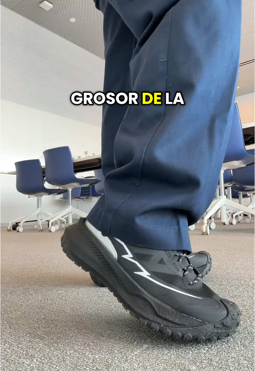 Tennis  comodos para trabajar#tennisparamujer #tenniscomodos #tenisparatrabajar #ligthwheightsneakere #comfortableshoes #comfortablesneakers #waterproofsneakers #worksneakers 