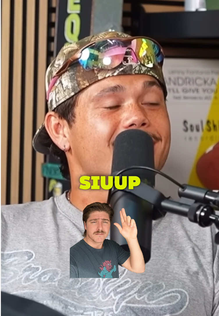the true story #podcast #funny #storytime #podcasting #viralvideo #foryoupage #trending #upperdeck #podcasting #shorts #siup #laughs 