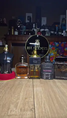 gran pedido de decants una chulada en cada atomizada! . . . .#perfume #fragancias #perfumeria  #perfumes #fragancia #parfum #andresperfumeman #post #daily #parati #fyp #fypシ゚  #jeremyfragrance #isodelrey #thenoelthomas #valenciaperfumes #andresperfumeman #walterbracads #HAscents #decants #decant #aromas #aromas #sigueme_para_mas_videos_asi #sigueme #decant #decants 