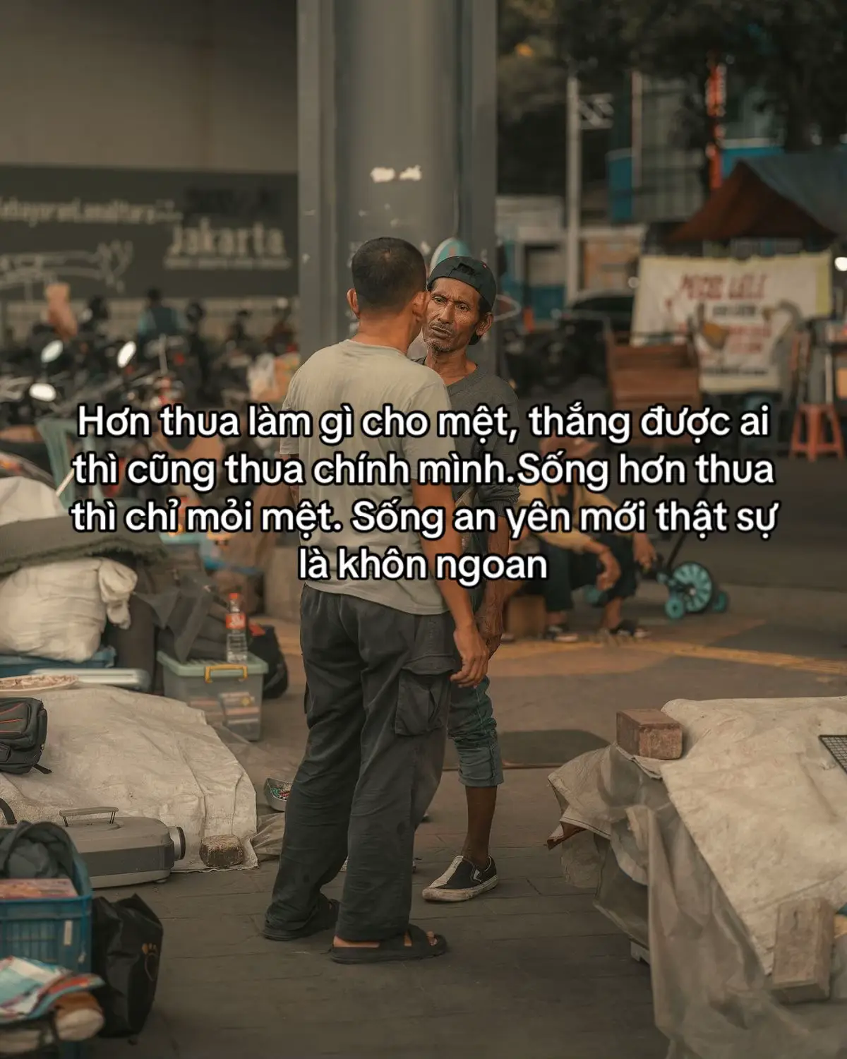 Hơn thua làm gì cho mệt, thắng được ai  thì cũng thua chính mình.Sống hơn thua  thì chỉ mỏi mệt. Sống an yên mới thật sự  là khôn ngoan #stt_buồn_tâm_trạng #cuocsong #xuhướng 