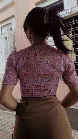 #ဘရမ်းပတာကတာ😁🤣😂 #မြင်ပါများပီးချစ်ကျွမ်းဝင်အောင်လို့🥰🤭 